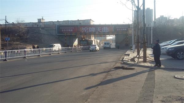 鉆石路三面面北面