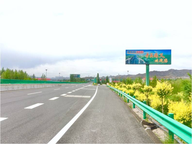 冬奧會(huì)場(chǎng)館必經(jīng)之路的戶外廣告資源張家口廣告公司